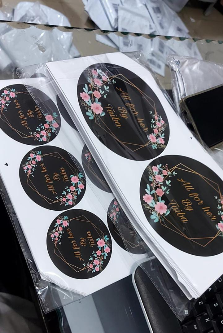 100 Pcs Custom Logo Round Stickers for Small Business & Wedding Events